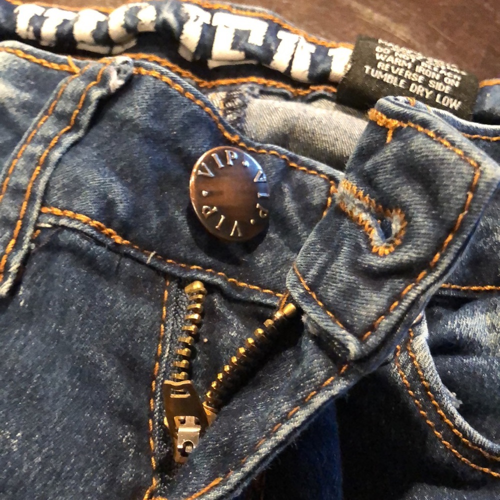 VIP JEANS 👖 - Picture 16 of 16